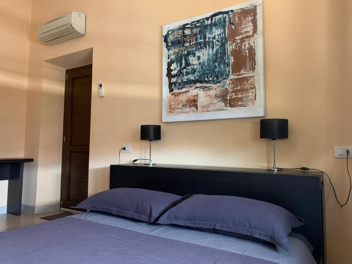 Casa Cervo Apartment Олбия Екстериор снимка